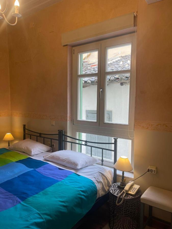 Pension Isabo Нафплион Экстерьер фото